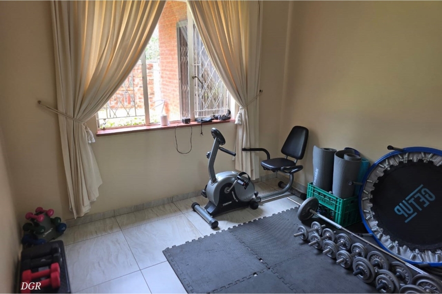 4 Bedroom Property for Sale in Monument Heights Northern Cape